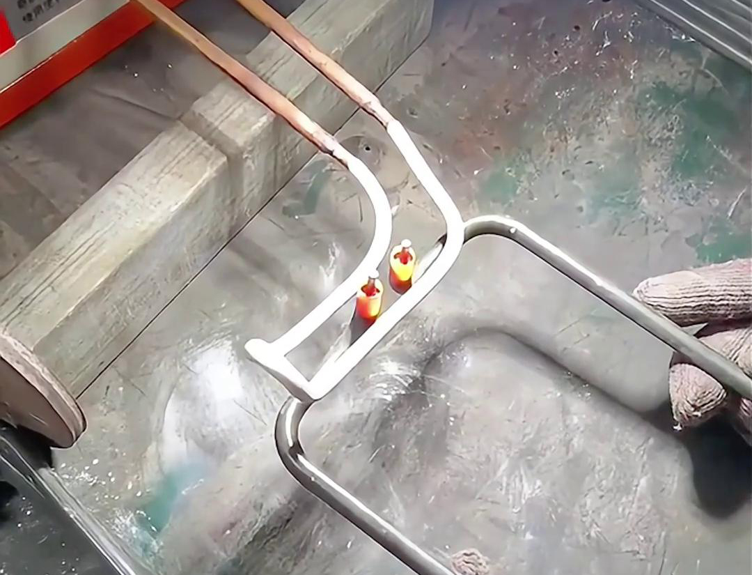 高頻焊機(jī)在發(fā)熱管電熱絲電極焊接任務(wù)中的獨特價值
