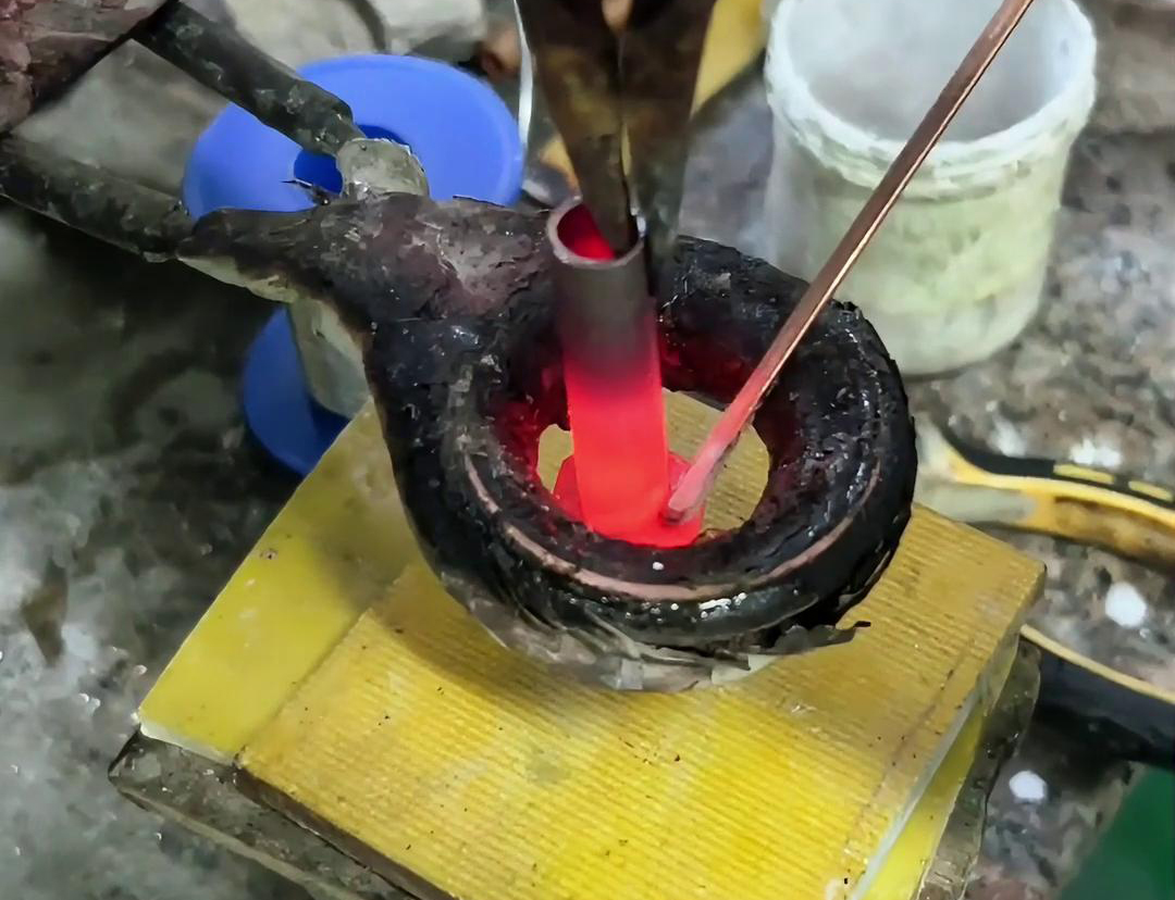 銅管焊接不用愁，高頻焊機(jī)來解憂