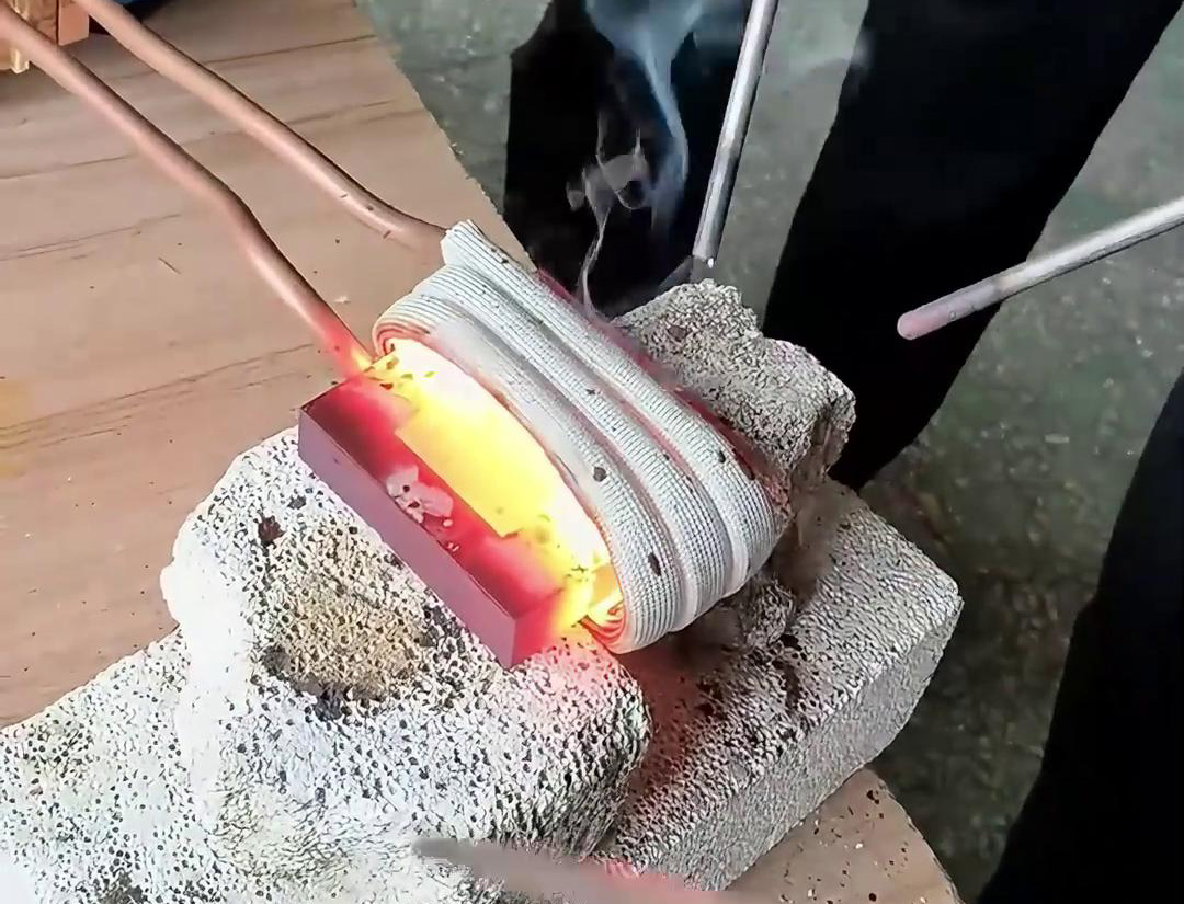 高頻焊機可以適用于各種金屬材料的焊接，包括鎢鋼合金等難焊材料
