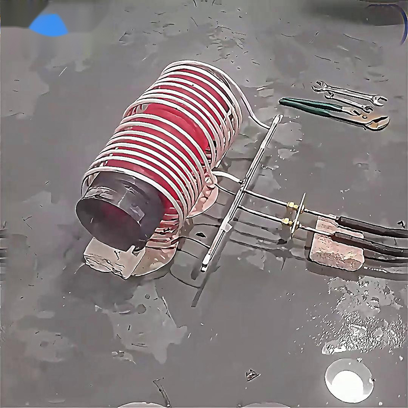中頻感應(yīng)加熱設(shè)備對直徑180mm、長度300mm的鋼管進(jìn)行加熱測試