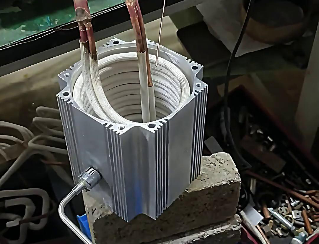 中頻感應(yīng)加熱設(shè)備在電機(jī)外殼加熱熱裝中的應(yīng)用(圖2)