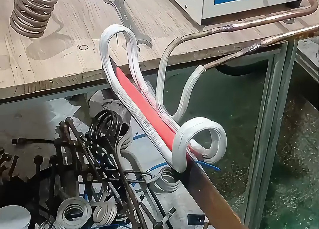 非接觸式加熱技術(shù)，高頻加熱機(jī) 鋼帶局部退火新選擇