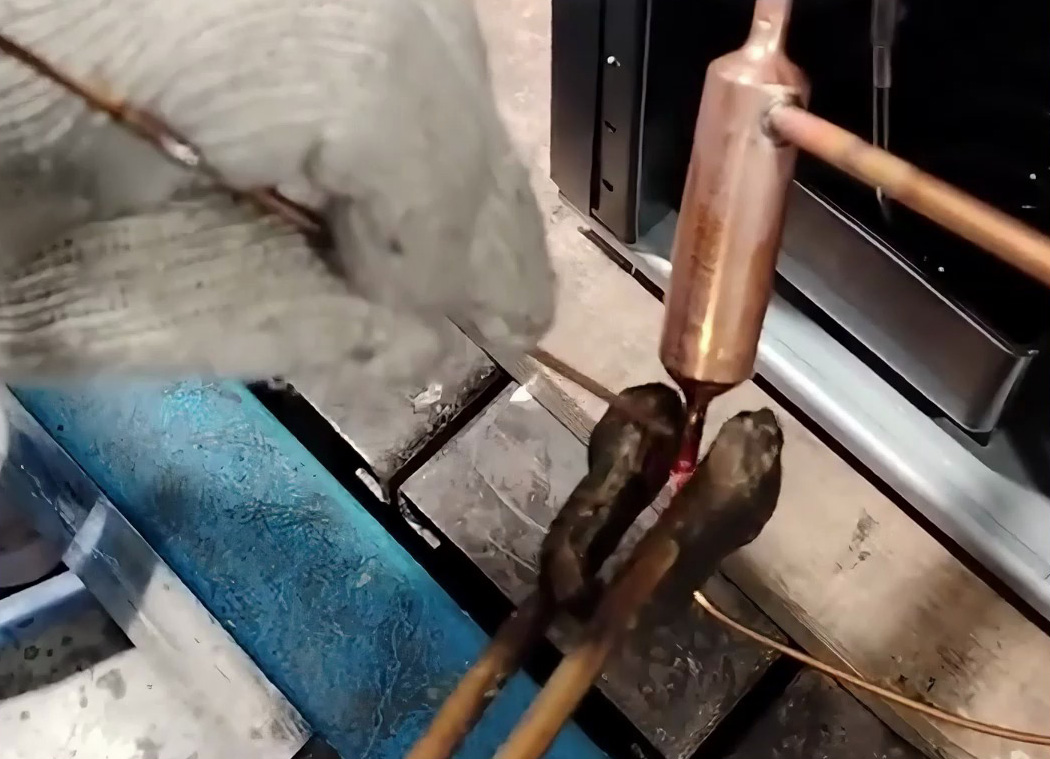 ?海瑞拓手持式高頻焊機，壓縮機銅管焊接的專屬核心工具