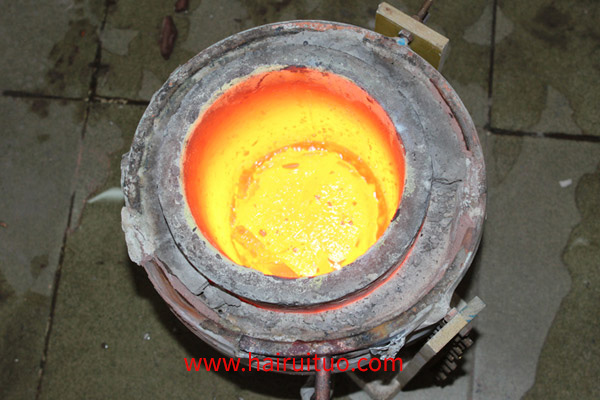 節(jié)能IGBT中頻熔煉爐安全操作注意事項(xiàng)(圖1)